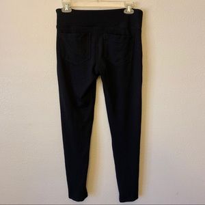 Mudd Mid Rise Pocket Legging